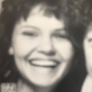 Meet your Posher, Sandy